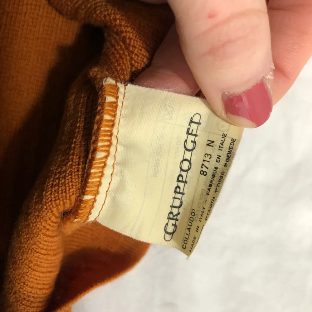 Valentino Vintage Sweater Button Caramel - Picture 4 of 8